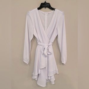 White Long Sleeve Dress - Size Small